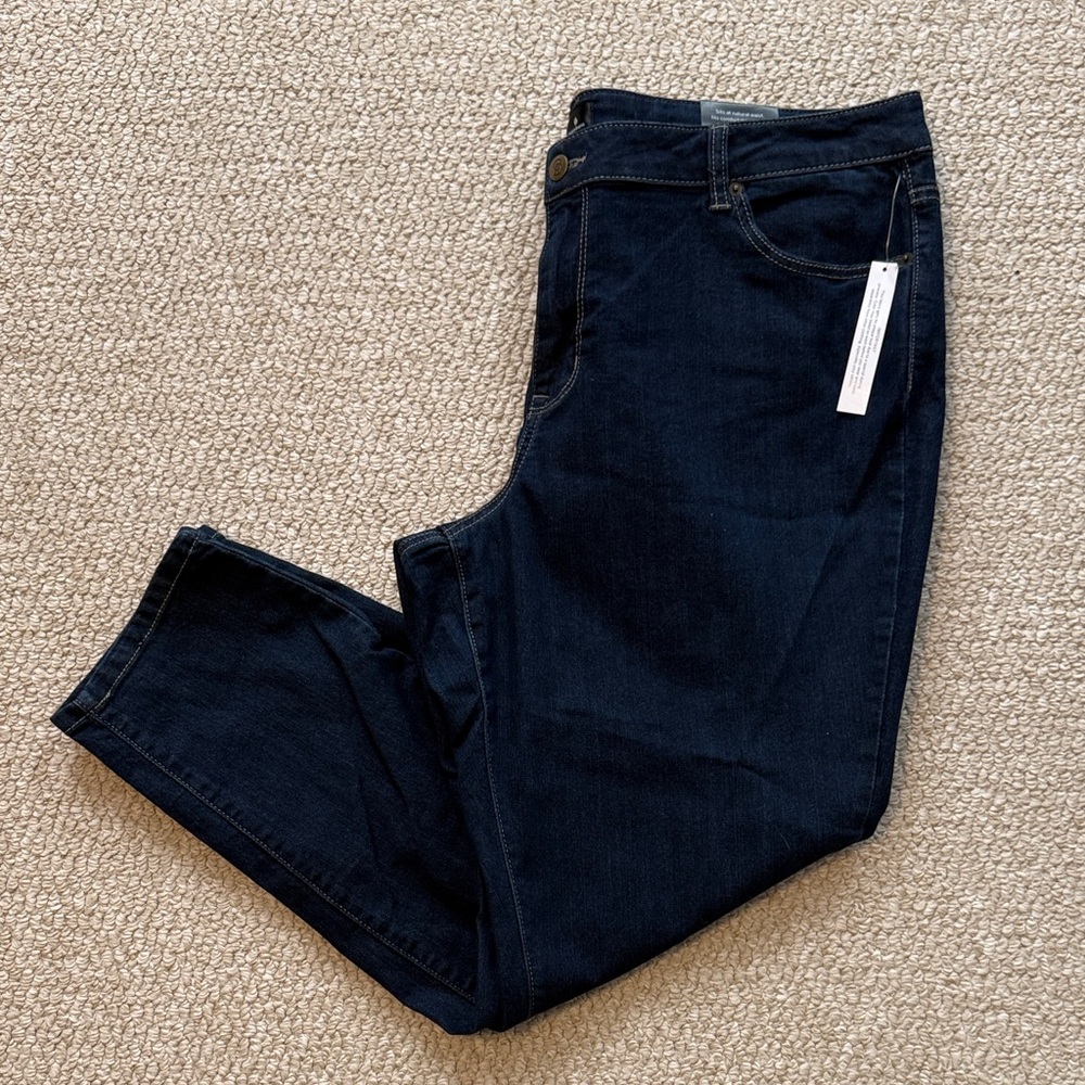 Dressbarn Skinny Signature Dark Wash Denim Jeans
